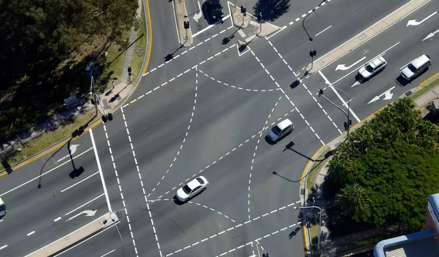 Akıllı kavşaklarla trafikte verimlilik ve güvenlik artıyor