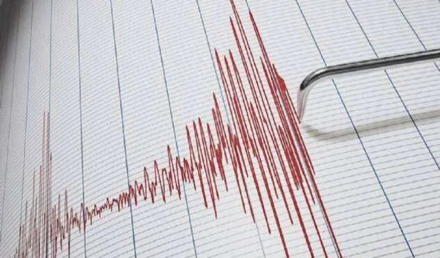 Antalya'da deprem