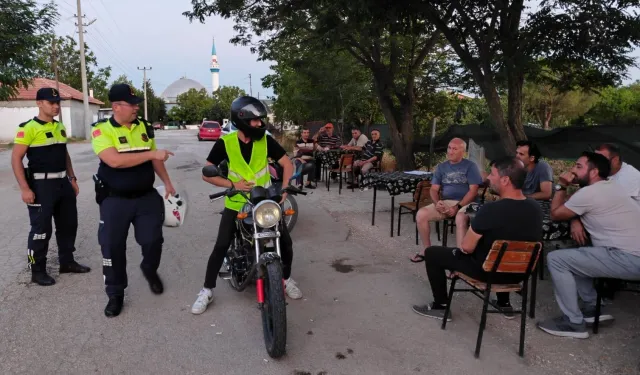 Edirne Keşan’da motosiklet sürücülerine eğitim