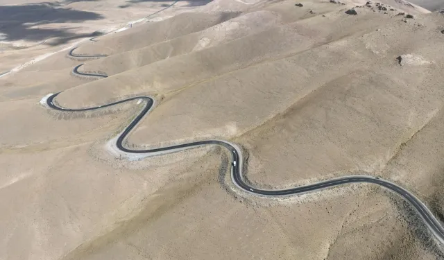 Van -Hakkari yönündeki tüpte sona yaklaşıldı... Virajlar yerini tünele bırakacak