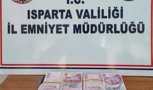 Isparta'da emeklinin maaşını çalan kapkaççıyı bankanın güvenlik görevlisi yakalattı