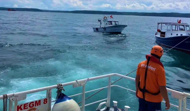 Türkeli Feneri açıklarında makine arızası yaptı