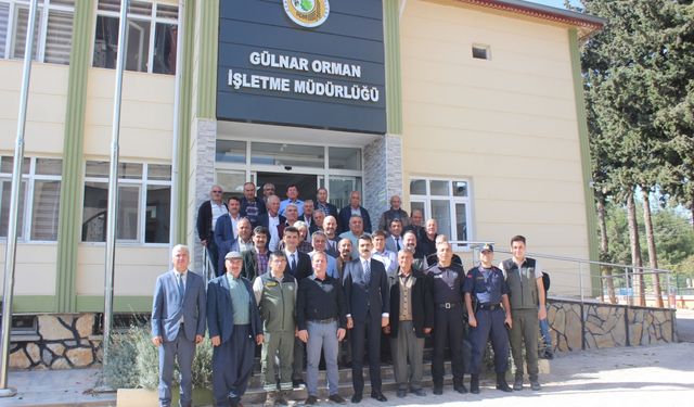 Gülnar'da orman yangınlarıyla mücadele değerlendirme toplantısı düzenlendi