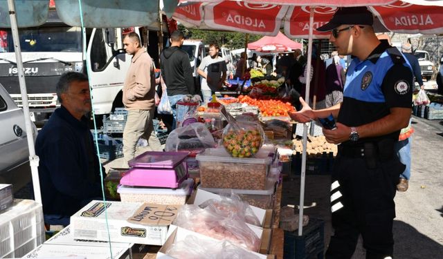 Hatay'da polis dolandırıcılık olaylarına karşı vatandaşları uyardı