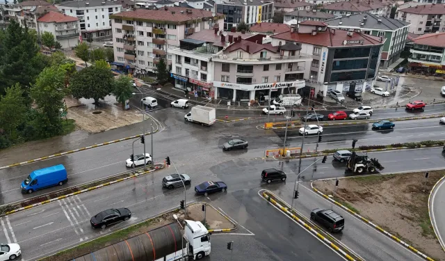 Düzce'de Fiskobirlik Kavşağı yeniden açıldı