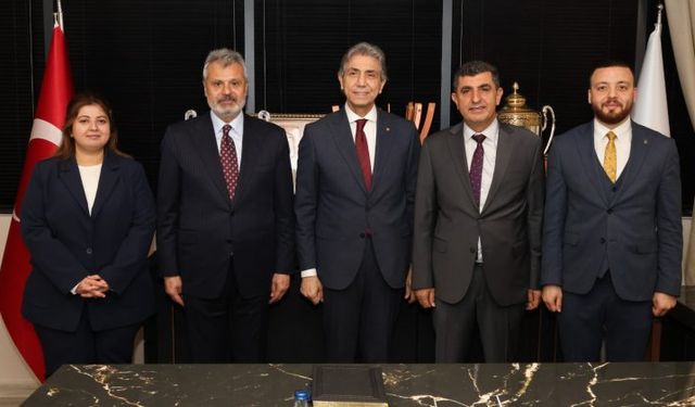 AK Parti Genel Başkan Yardımcısı  Hatay'a Ziyaret:Yeniden Yapılanma ve İş Birliği Vurgusu