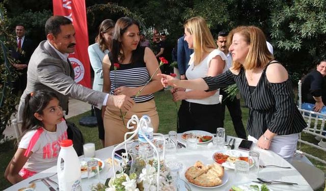 Vali Masatlı: Annelerimizin Mutluluğu En Büyük Önceliğimiz