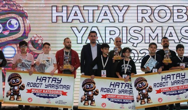 Hatay’da Kodlama Rüzgarı: Robot Yarışması Yoğun İlgi Gördü