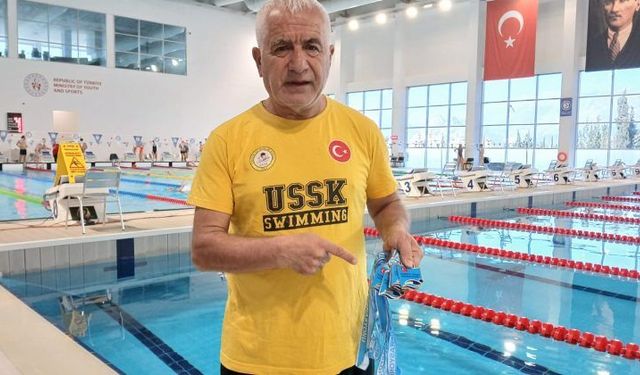 Babası İçin Yüzdü, Türkiye Birincisi Oldu !  19 Mayıs'ta Anlamlı Zafer