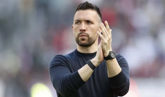 Farioli Ajax'tan Ayrıldı