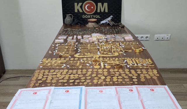 Hatay'da düşük ayarlı altın sattıkları iddiasıyla 5 kuyumcu yakalandı
