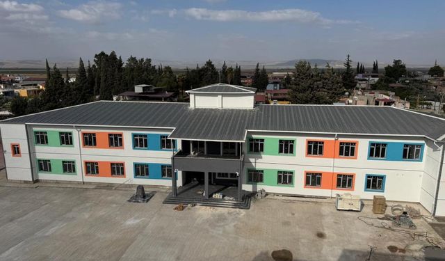 Kocaeli Büyükşehir Belediyesinin Hatay'a yaptırdığı okulun inşası tamamlandı