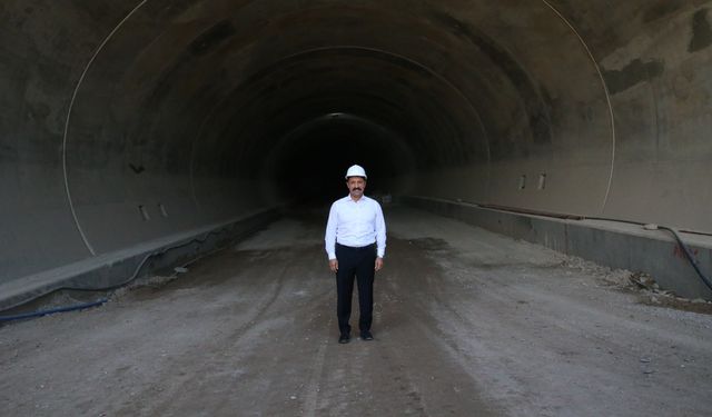 Hatay'da İskenderun-Topboğazı Otoyolu'nda çalışmalar devam ediyor