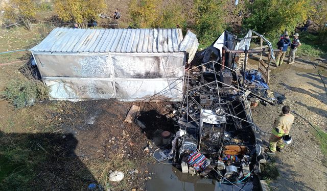 Hatay'da konteynerde çıkan yangında bir bebek öldü, annesi yaralandı
