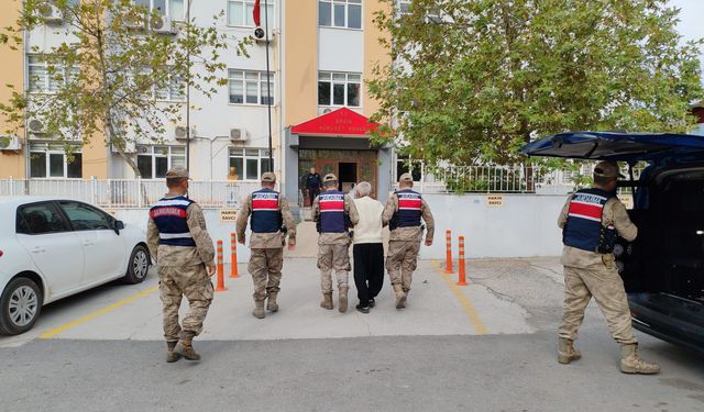 Hatay'da eşini baltayla öldürerek evin banyosuna gömen zanlı tutuklandı