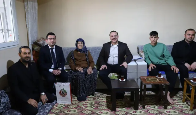 Altınözü’nde Şehit Ailelerine Ziyaret