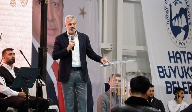 Başkan Öntürk, Defne’de İftarda Vatandaşlarla Buluştu