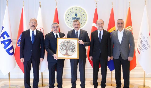 Hüseyin Yayman’dan Ankara’da Bakan Ziyareti