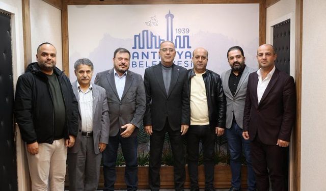 Naci Yapar, Hatay Gazeteciler Cemiyeti Heyetini Ağırladı