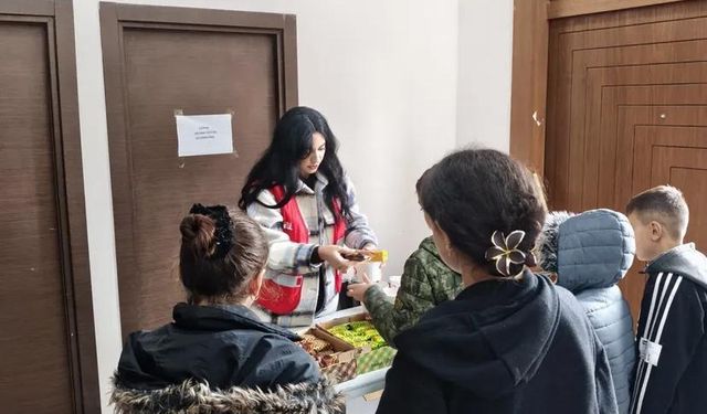 “Yüreğimizdeki Işık” Projesiyle Çocuklara Film Gösterimi