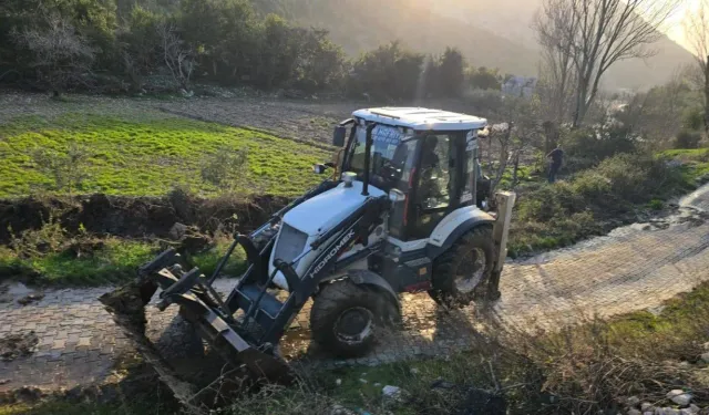 Mehmet Yalçın: Yayladağı’nda Çalışmalar Sürüyor