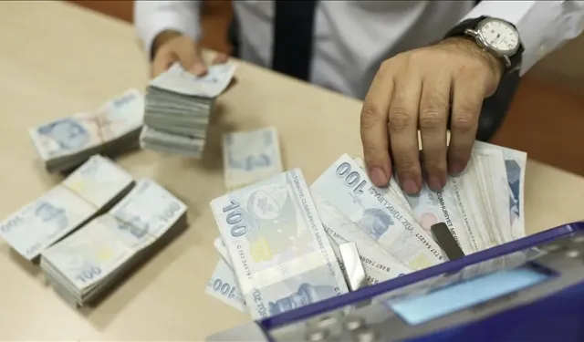 Emekliye Bayram İkramiyesi Zammı Yolda!