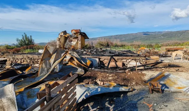 Yangında Yaralanan Emekli Polis Hayatını Kaybetti