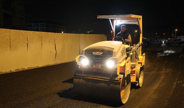 Antakya’da Yol Bakım ve Onarım Çalışmaları Sürüyor
