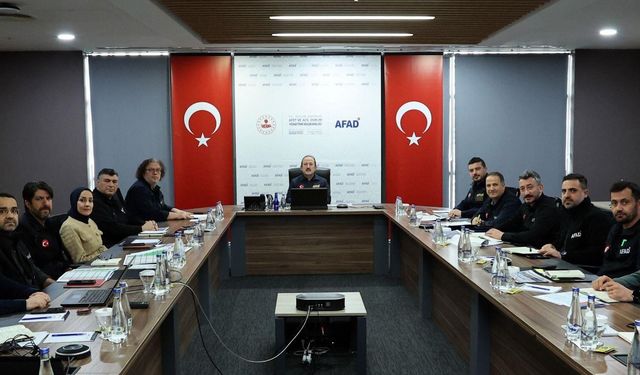 AFAD, Deprem Bölgesinde İyileştirme ve Koordinasyon Çalışmalarını Sürdürüyor