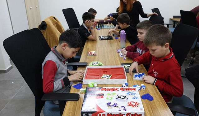 Hataylı Gençler Bilim Yolunda Güçleniyor