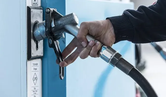 Otogaz Fiyatları Gece Yarısı Yükseldi!