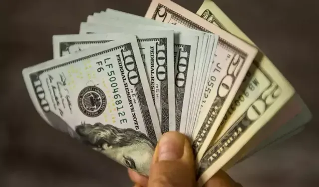 Euro Düşüşte, Dolar Yükselişte!