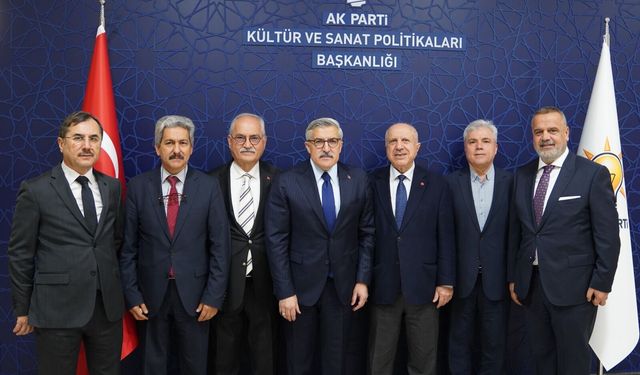 Hatay Vakfı’ndan Hüseyin Yayman’a Tebrik Ziyareti