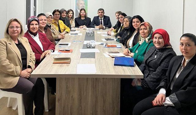AK Parti Hatay’da Kadın Kolları İstişare Toplantısı