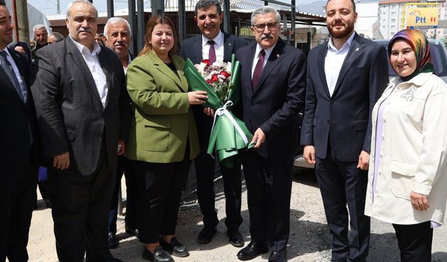 AK Parti Hatay Teşkilatı Yayman ile Bir Araya Geldi