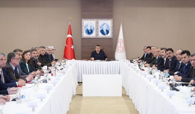 Bakan Tekin, Birim Amirleriyle Toplantı Yaptı