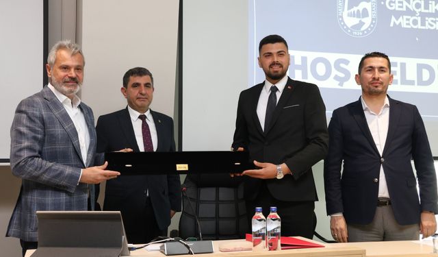 HBB’de Gençlik Meclisi Kuruldu: Söz Artık Gençlerde