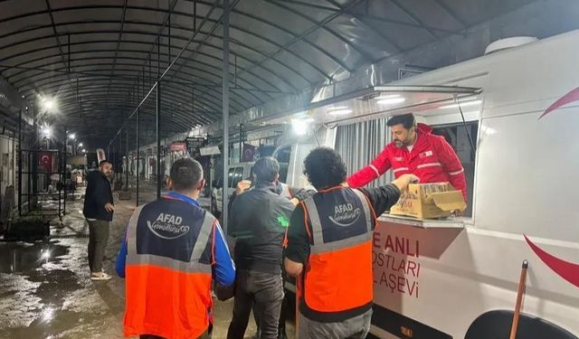Kızılay Hatay Ekipleri Sel Tedbirleri İçin Sahada