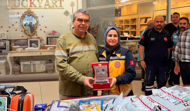 Hatay’da Yılın Ambulans Sürücüsü Seçildi!