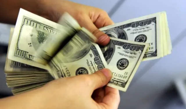 Dolar ve Euro Güne Yükselişle Başladı