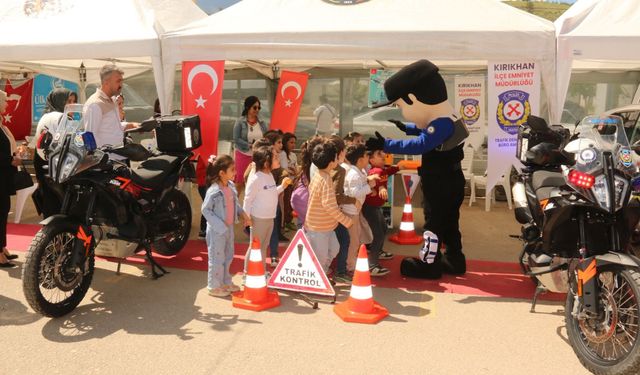 Kırıkhan’da Trafik Haftası Farkındalığı