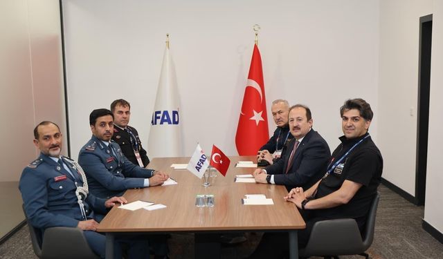 AFAD Başkanı Pehlivan’dan SAHA Expo’da Katar Heyetiyle Görüşme