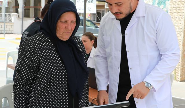 HBB'den Erzin'de Ücretsiz Sağlık Taraması