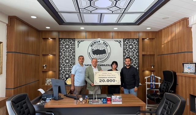 “Bir Bilenle Bilge Nesil” Yarışmasında Dereceye Giren Öğrenciler Ödüllerini Aldı