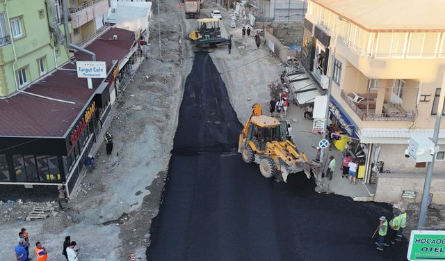 HBB’den Arsuz’da 800 Metrelik Asfalt Çalışması
