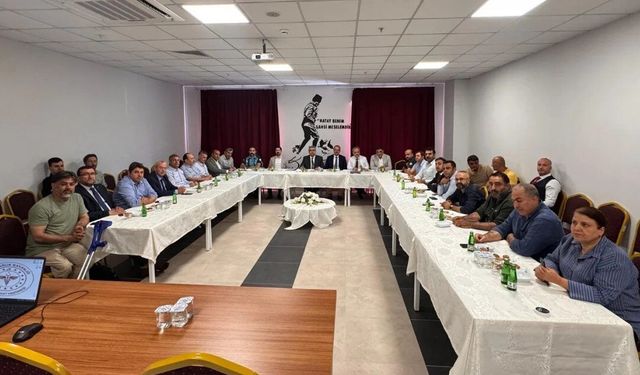 Hatay’da Başhekimler Toplantısı Defne’de Yapıldı