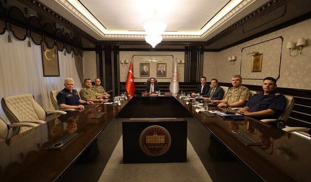 Hatay’da İl Asayiş ve Güvenlik Toplantısı Yapıldı