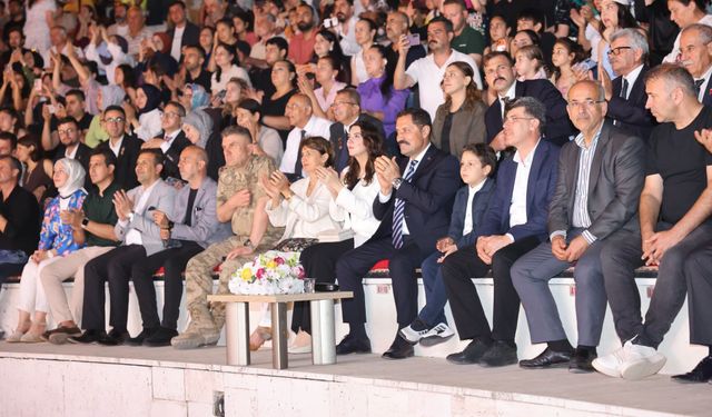 Hatay’ın Anavatana Kavuşma Ruhu Sahneye Taşındı