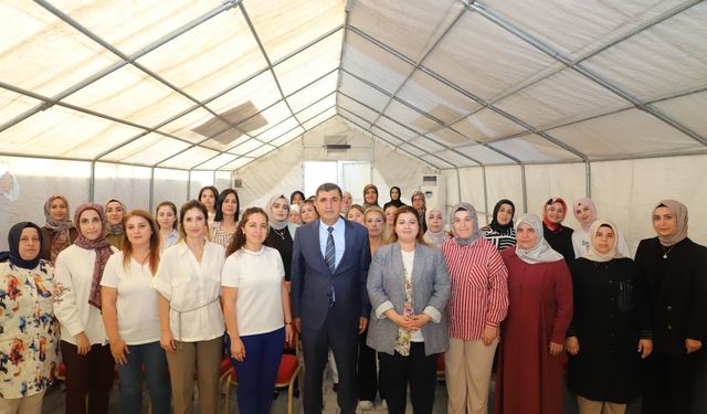 AK Parti Hatay İl Kadın Kolları Haftalık Toplantısı Gerçekleştirildi