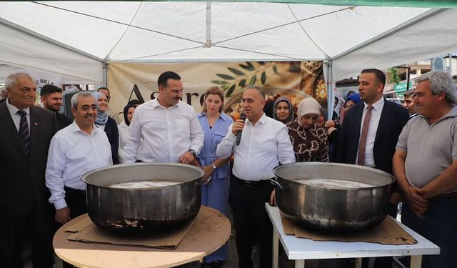 Altınözü’nde Aşure Bereketi